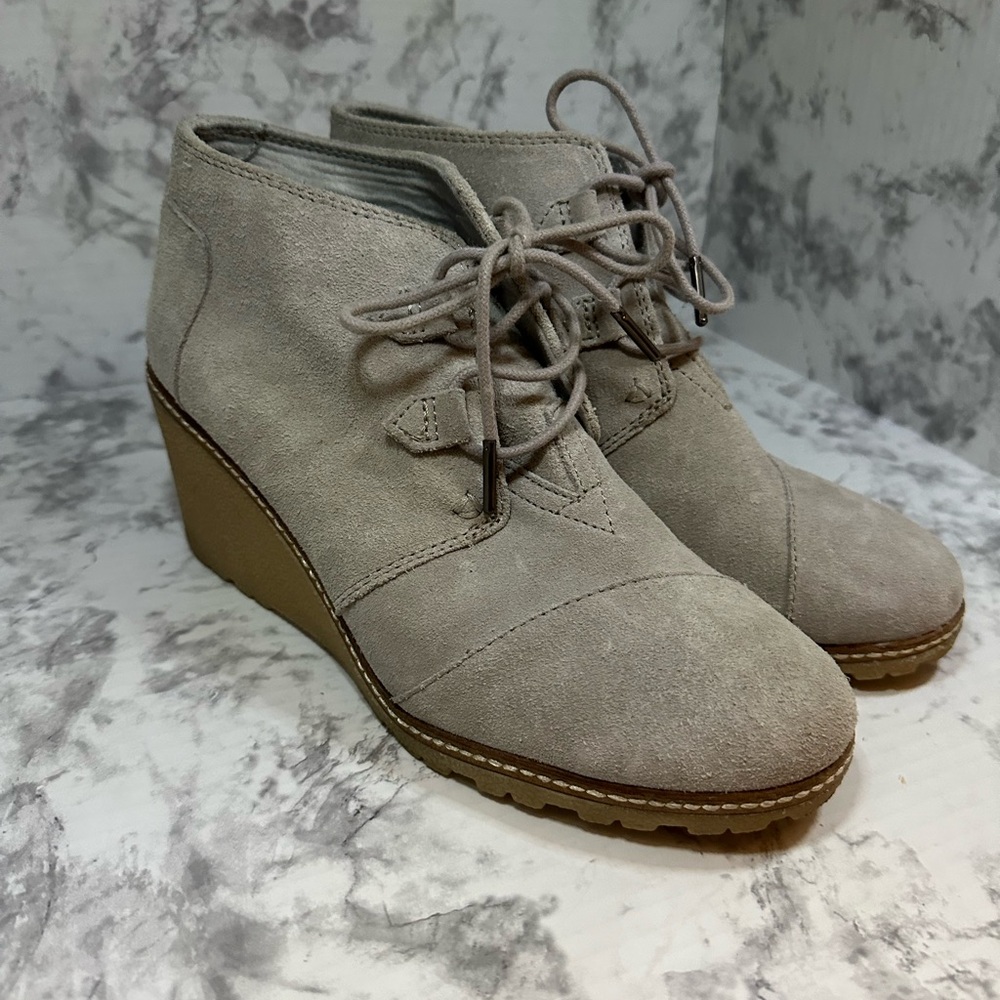 Women's Suede Wedge Ankle Boots - Taupe